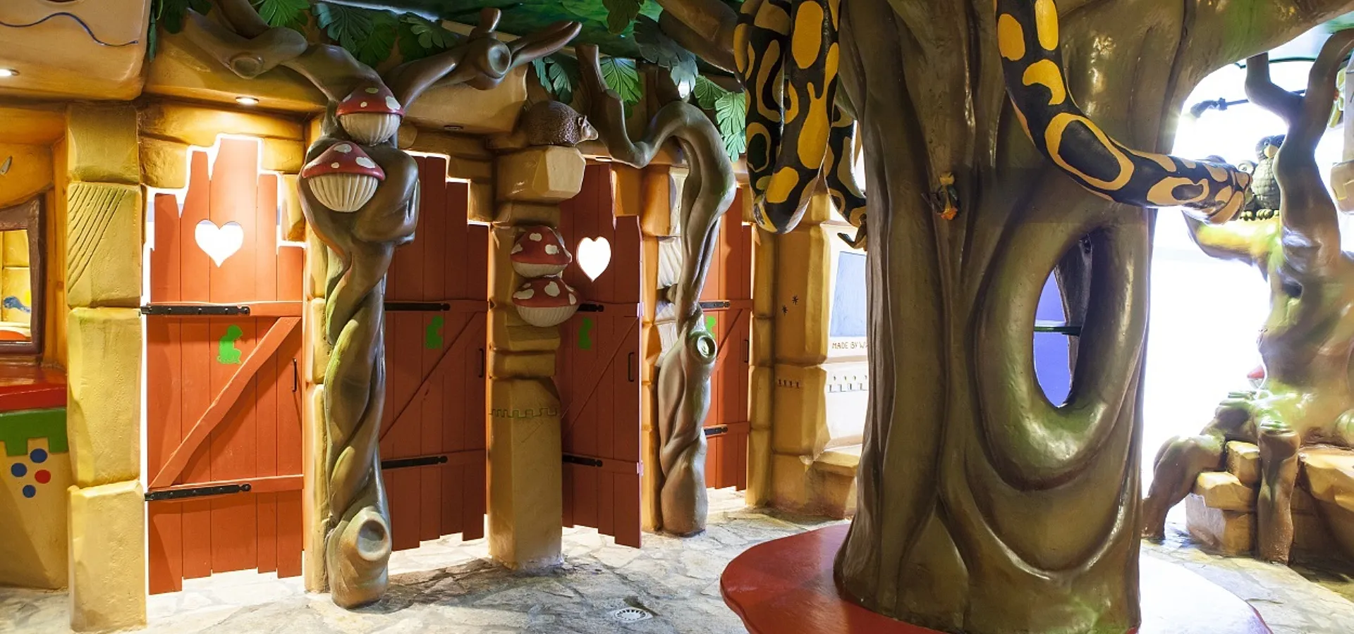 Kindersanitair (toiletten)