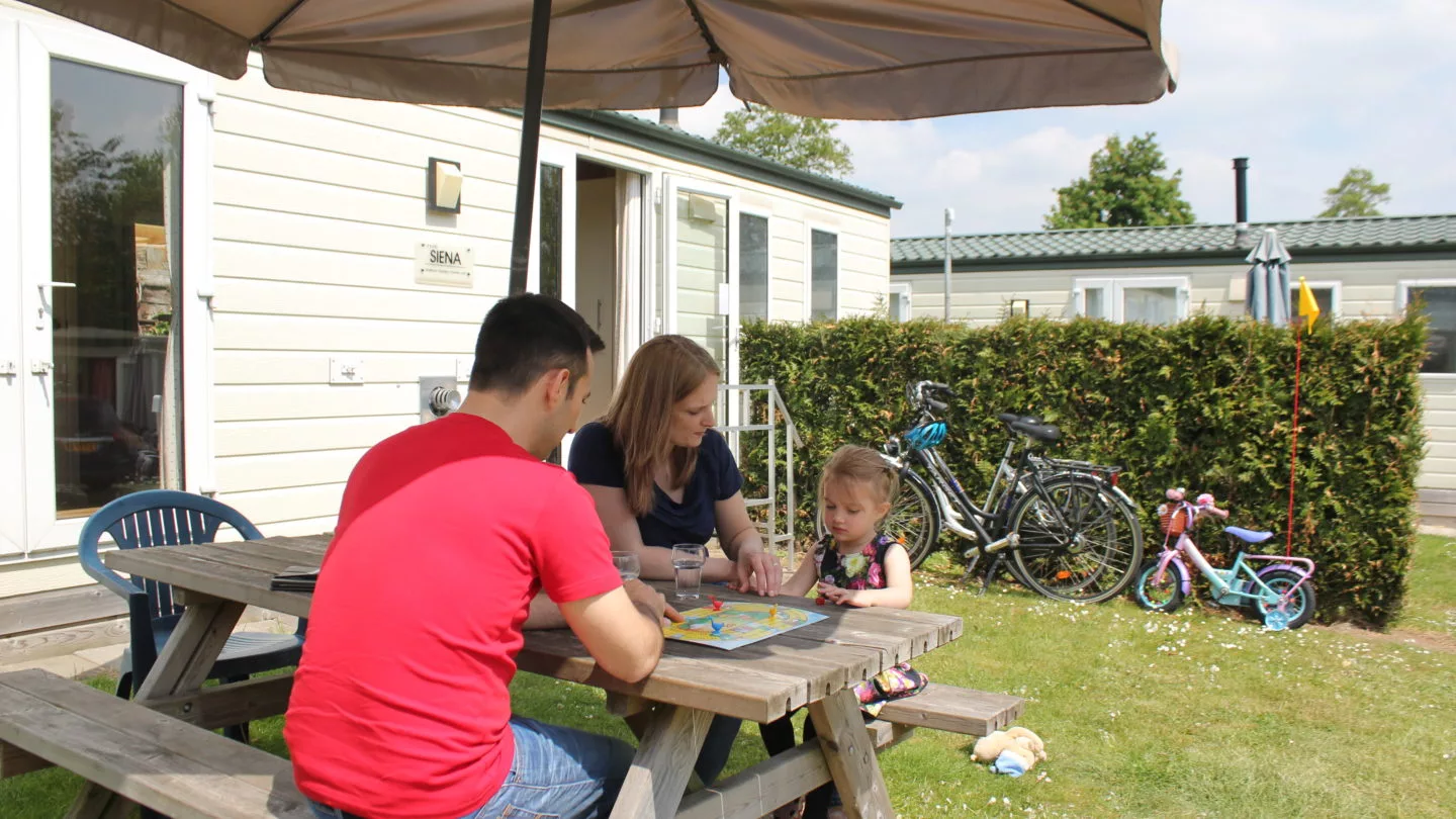 4pers Mobile Home gezin picknick 2015