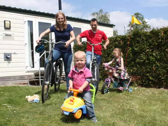 4pers Mobile Home gezin fietsen 2015