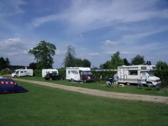 Basisveld (campers zijkant)