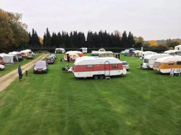 Basisveld (caravanclub)