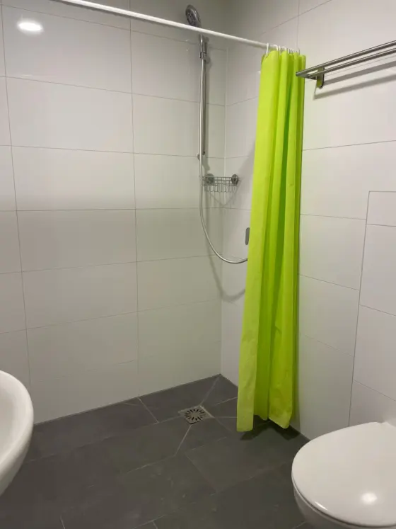 2 persoons kamer badkamer
